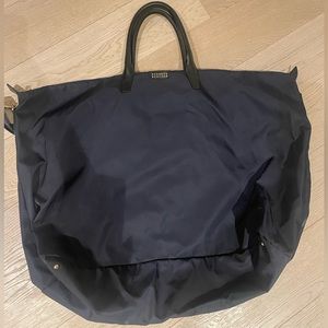 Barney’s New York Weekend Tote — Navy
